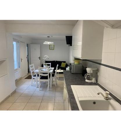 Gite Mella La Courneuve Εξωτερικό φωτογραφία